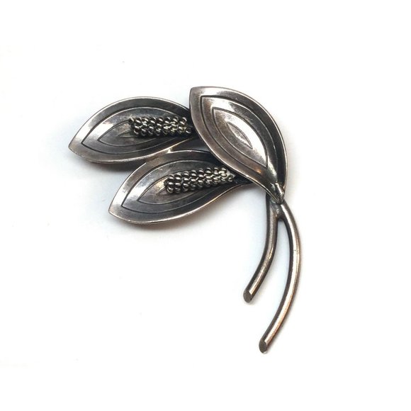 A&K Aarre & Krogh Denmark Sterling Silver Calla Lily Pin Brooch - Picture 1 of 12